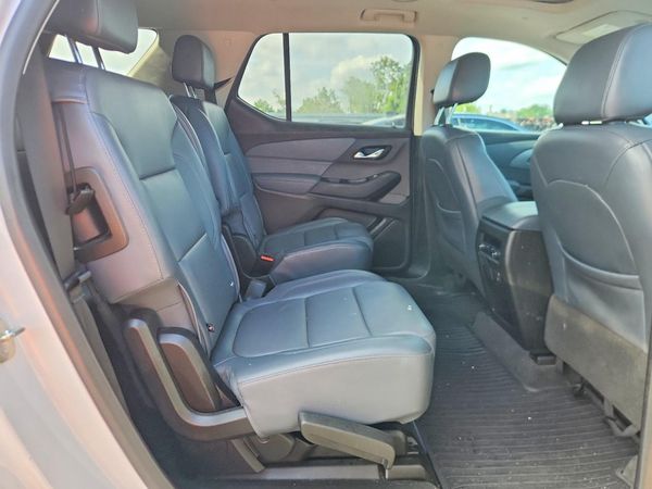 2019 CHEVROLET TRAVERSE LT