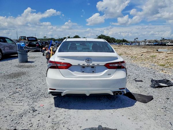 2019 TOYOTA CAMRY