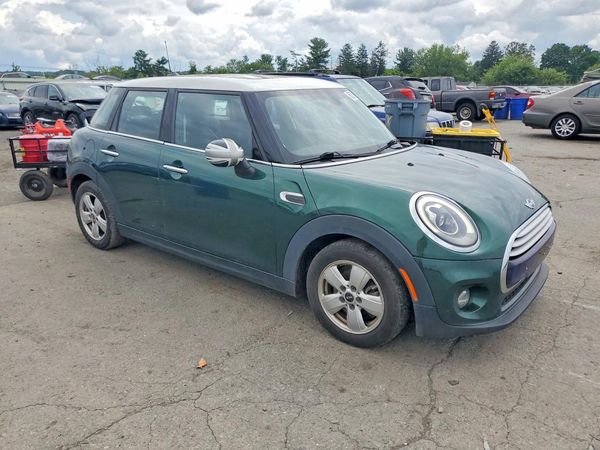 2015 MINI COOPER