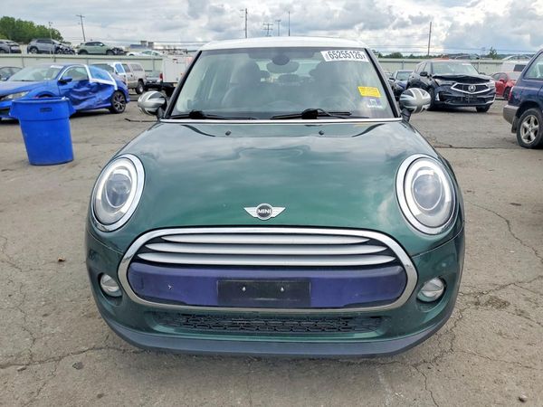 2015 MINI COOPER
