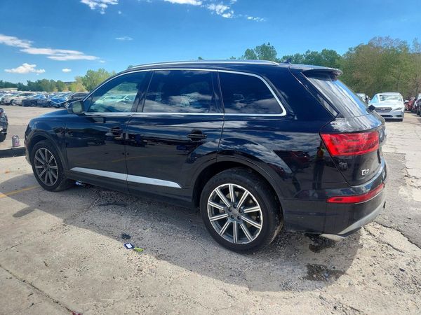 2017 AUDI Q7