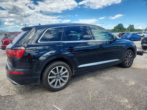 2017 AUDI Q7
