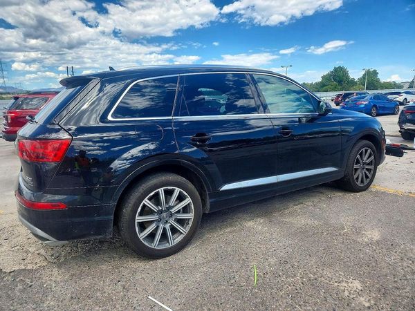 2017 AUDI Q7