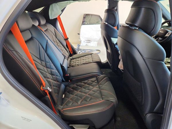 2026 GENESIS GV70