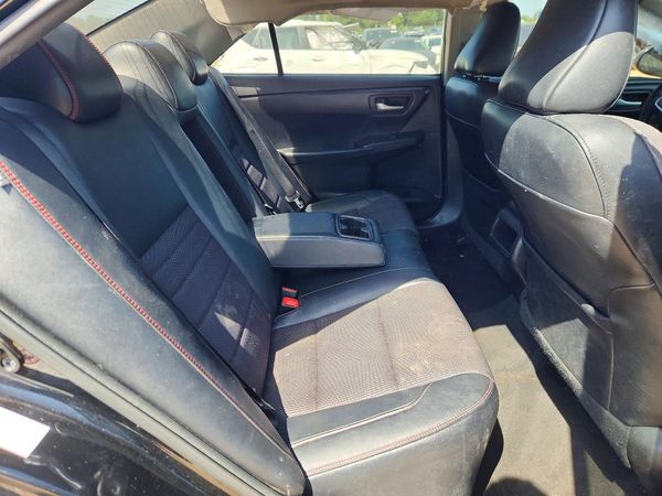 2017 TOYOTA CAMRY