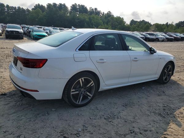 2017 AUDI A4 quattro Premium Plus