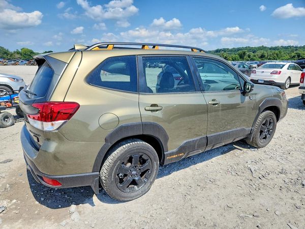 2023 SUBARU FORESTER