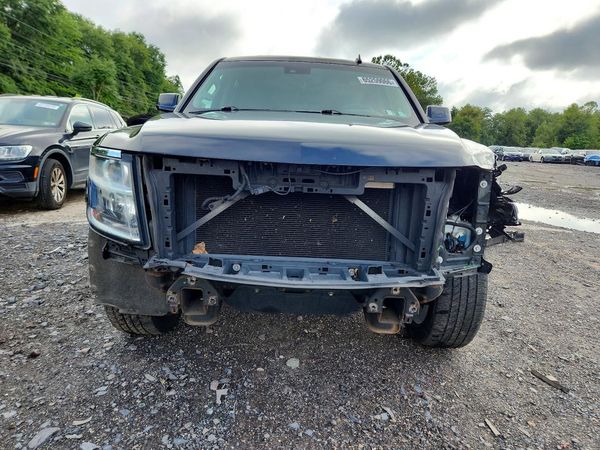 2015 CHEVROLET SUBURBAN LT