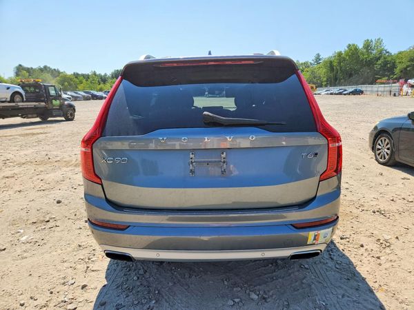 2018 VOLVO XC90 Momentum — DIRR