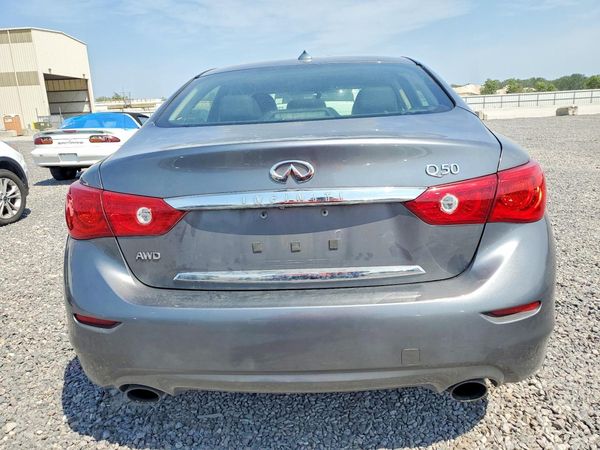 2015 INFINITI Q50