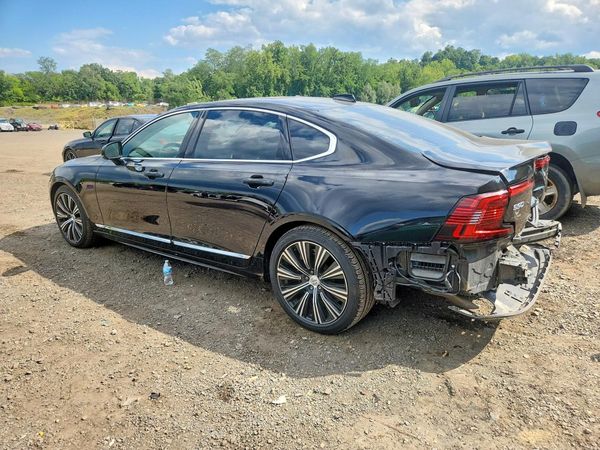 2024 VOLVO S90