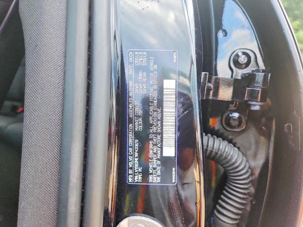 2024 VOLVO S90