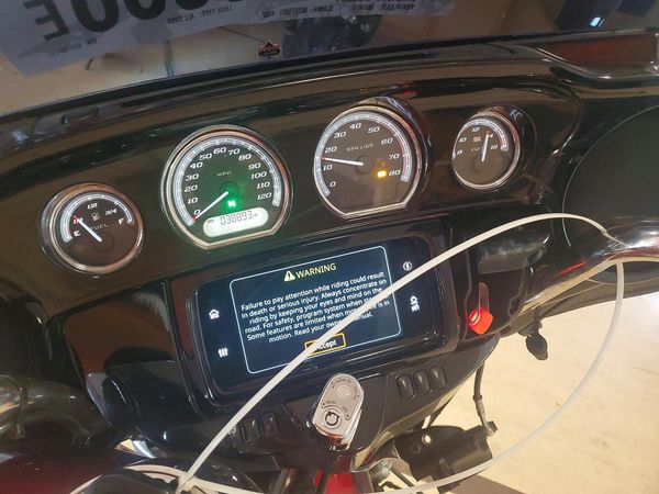 2019 HARLEY-DAVIDSON FLHTK