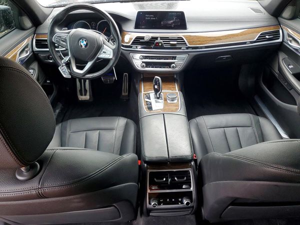 2019 BMW 740 xDrive
