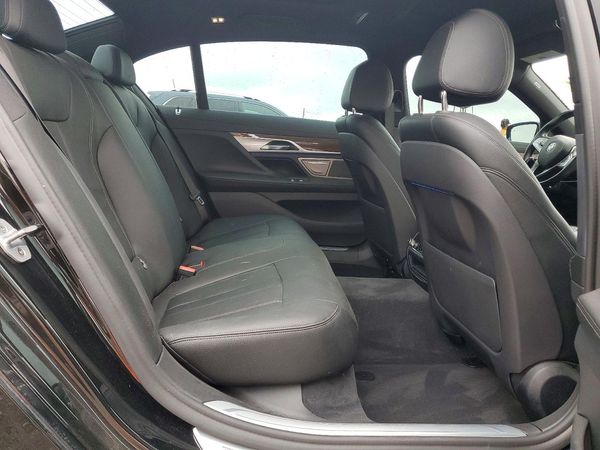 2019 BMW 740 xDrive