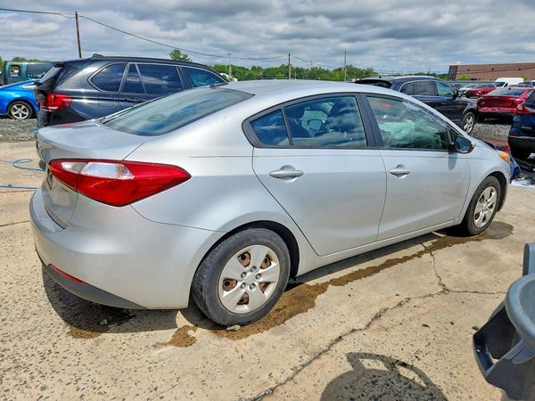 2015 KIA FORTE