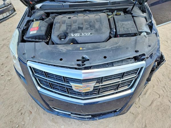 2017 CADILLAC XTS Luxury