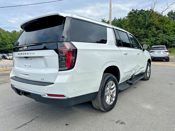 2025 CHEVROLET SUBURBAN LT