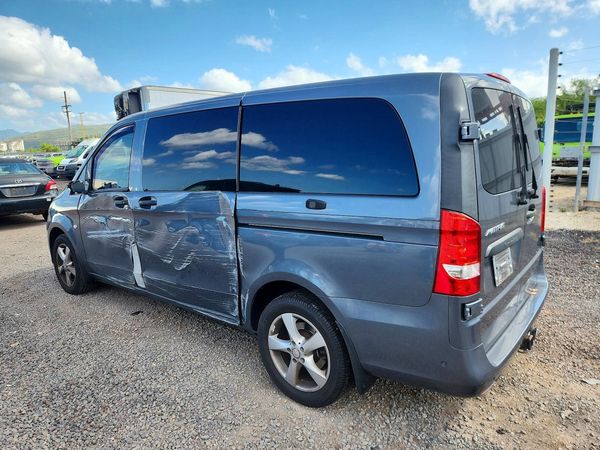 2016 MERCEDES-BENZ METRIS
