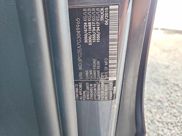 2016 MERCEDES-BENZ METRIS