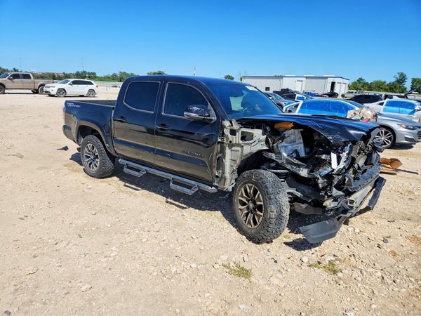 2023 TOYOTA TACOMA SR5 — Passenger 3/4