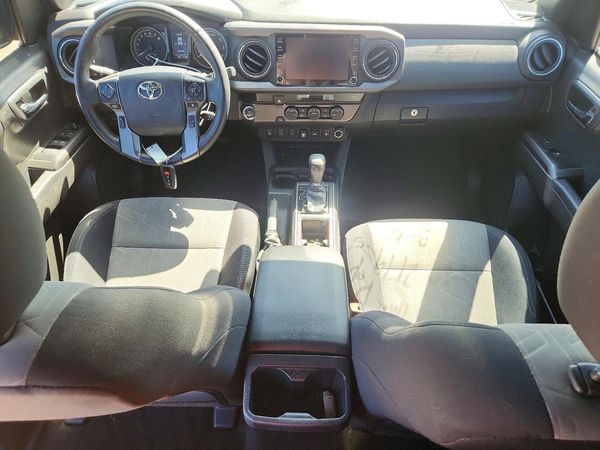 2023 TOYOTA TACOMA SR5 — CKPT
