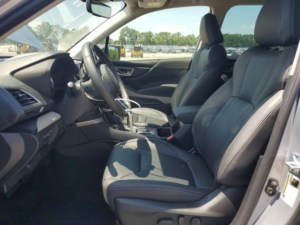 2023 SUBARU FORESTER