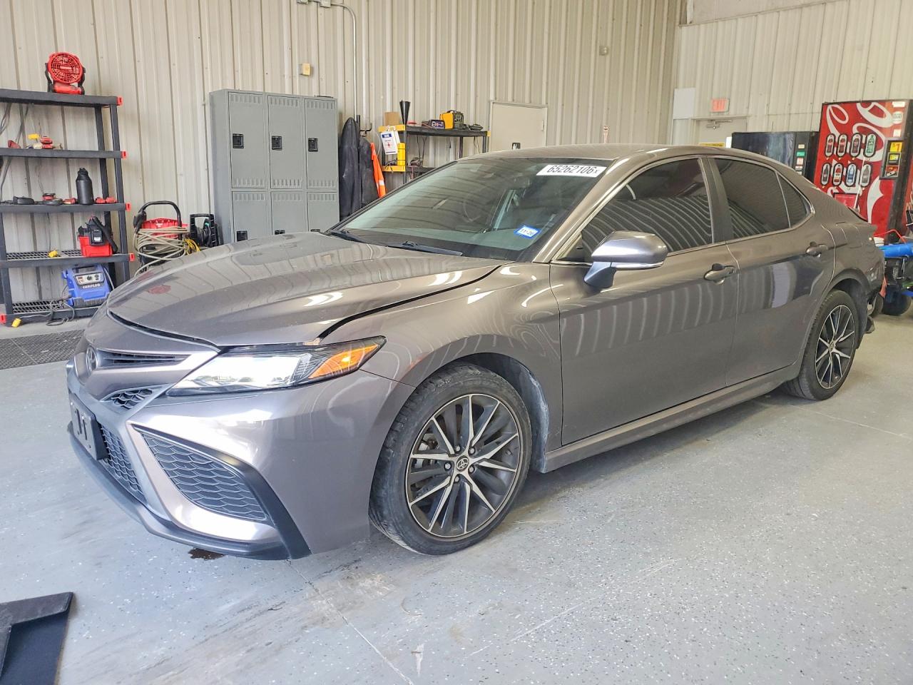 2023 TOYOTA CAMRY