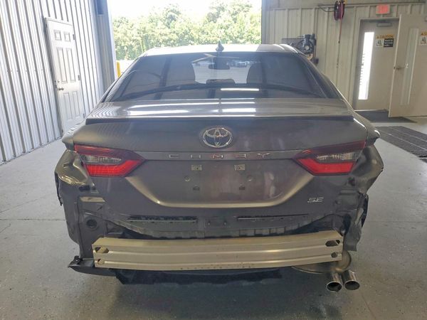 2023 TOYOTA CAMRY