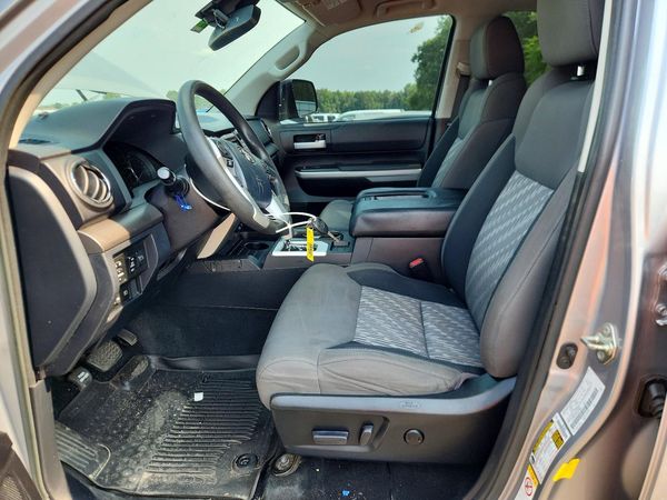 2019 TOYOTA TUNDRA SR5 Grade
