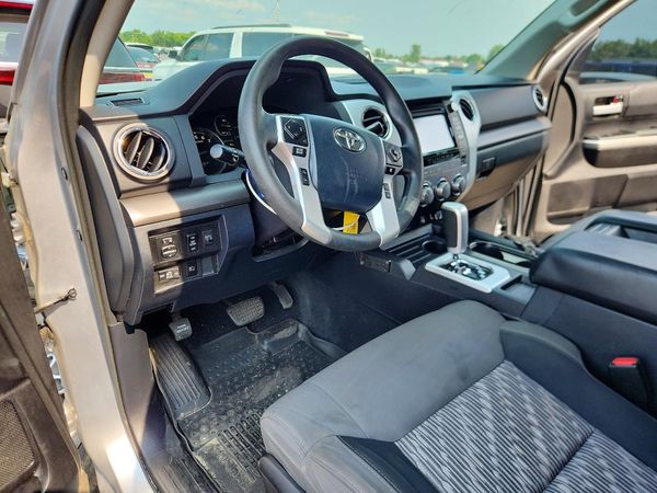 2019 TOYOTA TUNDRA SR5 Grade