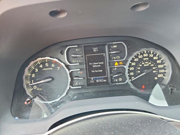 2019 TOYOTA TUNDRA SR5 Grade