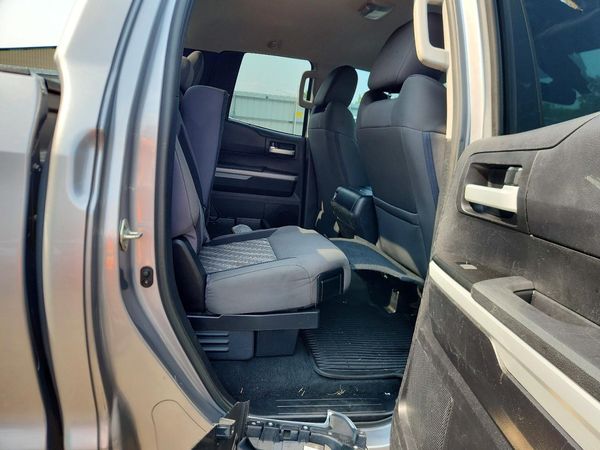2019 TOYOTA TUNDRA SR5 Grade