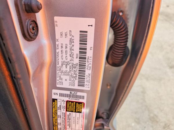 2019 TOYOTA TUNDRA SR5 Grade