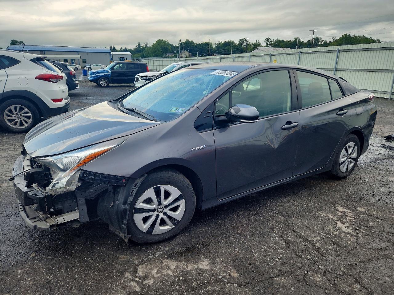 2017 TOYOTA PRIUS