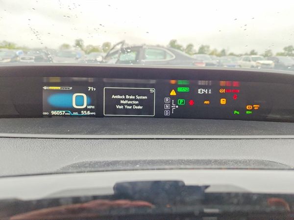 2017 TOYOTA PRIUS