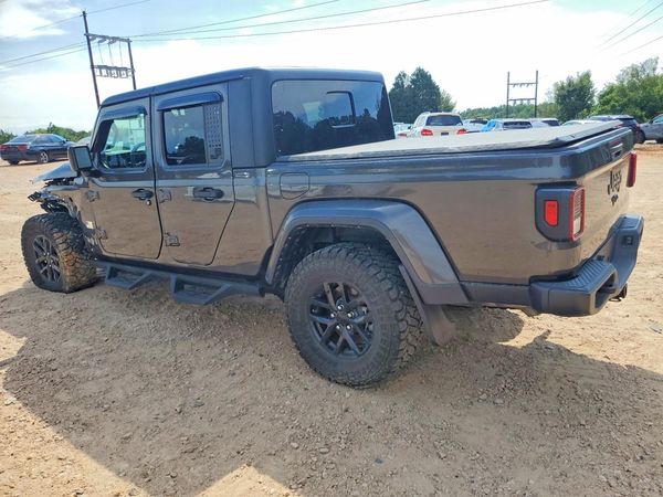 2023 JEEP GLADIATOR