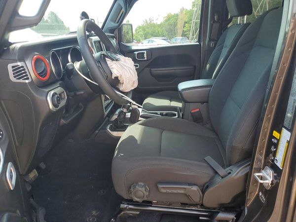 2023 JEEP GLADIATOR