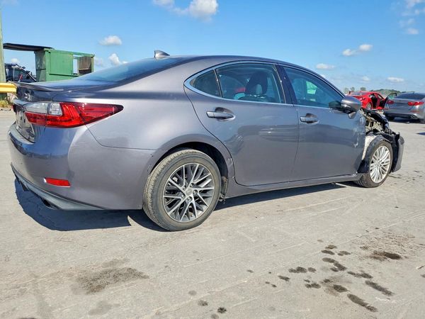 2017 LEXUS ES 350