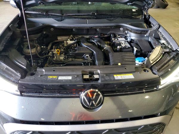 2025 VOLKSWAGEN TAOS SE