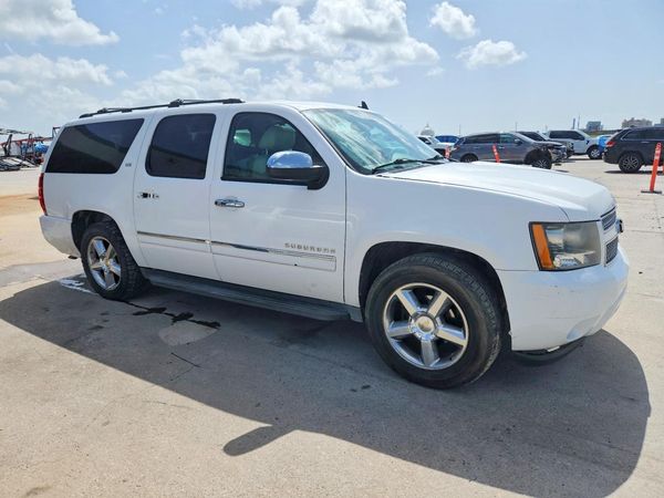 2014 CHEVROLET SUBURBAN LTZ
