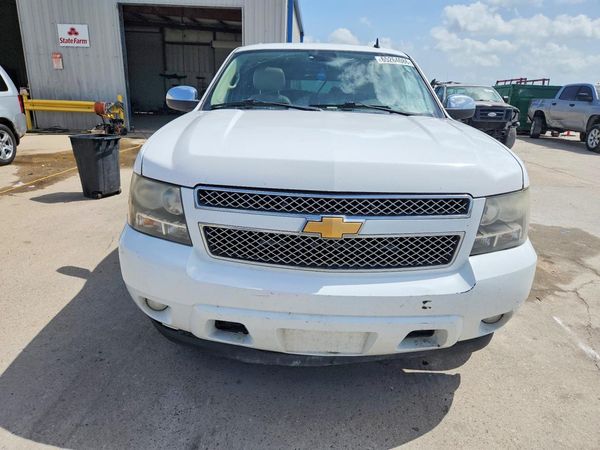 2014 CHEVROLET SUBURBAN LTZ