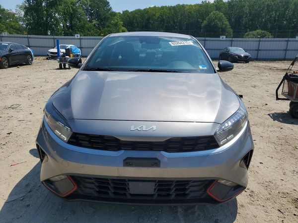 2024 KIA FORTE GT Line