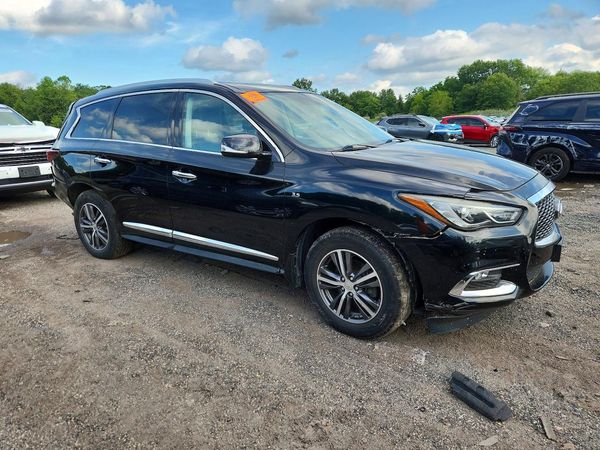 2017 INFINITI QX60 — Passenger 3/4