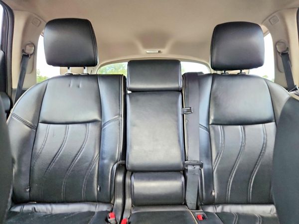 2017 INFINITI QX60 — SUVN