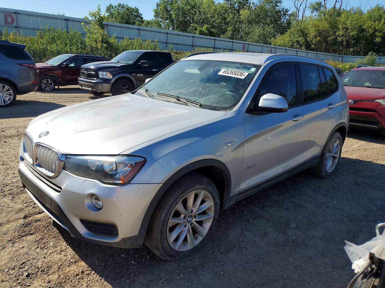 2016 BMW X3 xDrive28i — Front 3/4