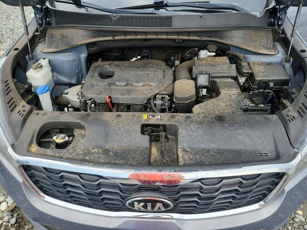 2020 KIA SORENTO L, LX, S