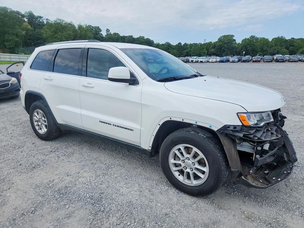 2020 JEEP GRAND CHEROKEE Laredo