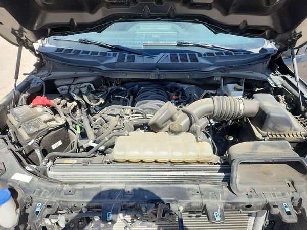 2025 FORD F150