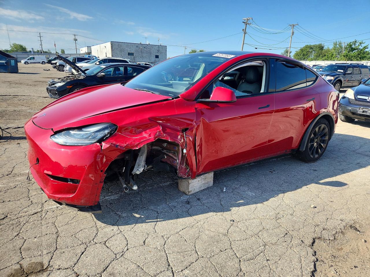 2022 TESLA MODEL Y — Front 3/4